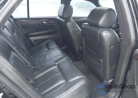 2007 Cadillac Dts Performance z USA, uszkodzony, nr VIN 1G6KD57937U213867